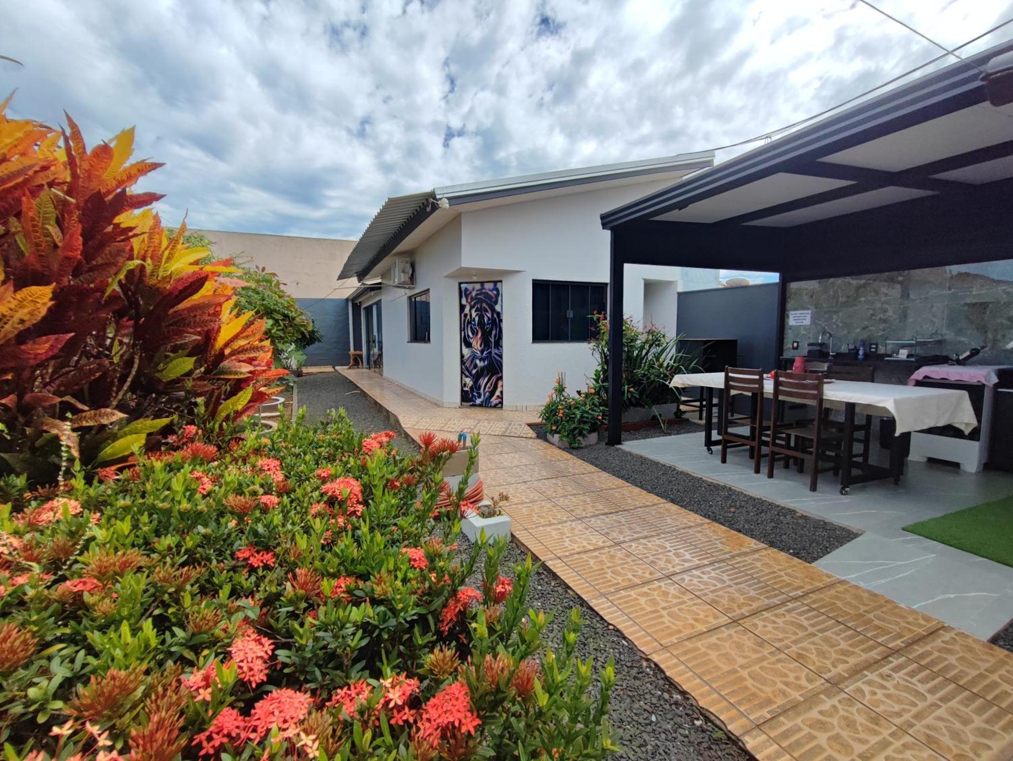 Quarto California Campo Novo do Parecis Exterior photo